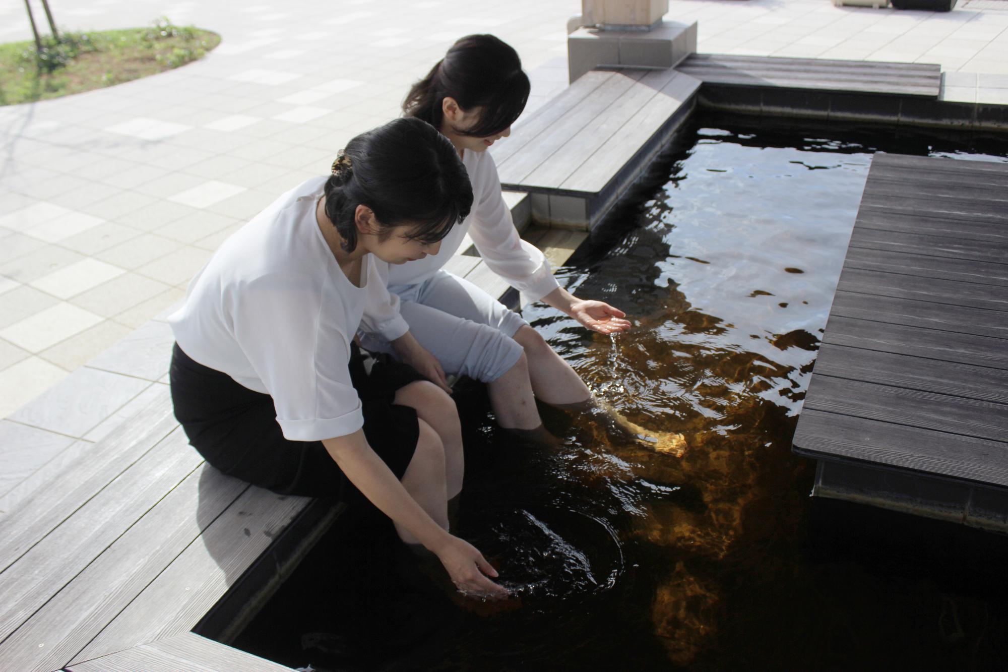 だいこん足の湯