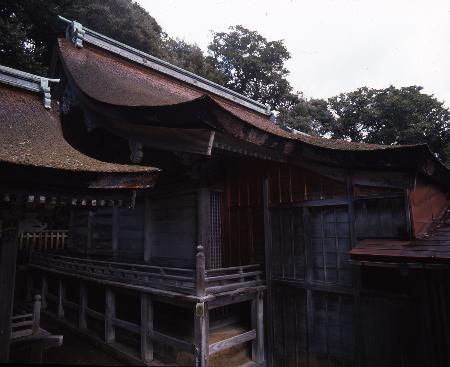 気多神社本殿