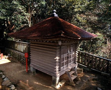 気多神社神庫