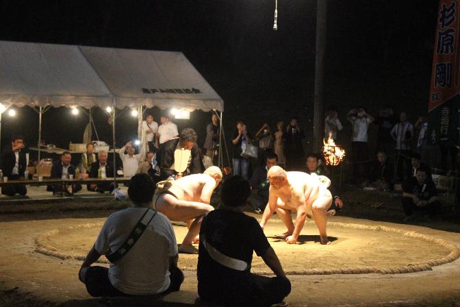唐戸山神事相撲が行われました