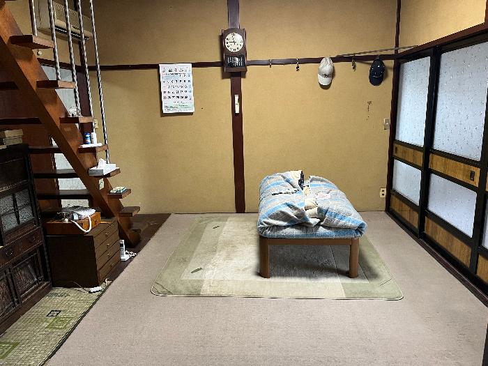 居間