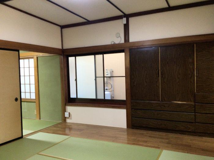 居間