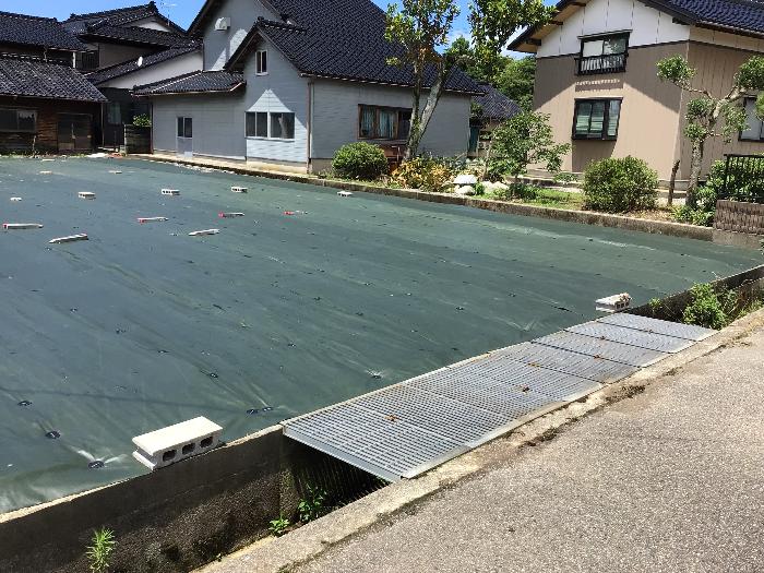  住所： 〒 925-0617 円井町