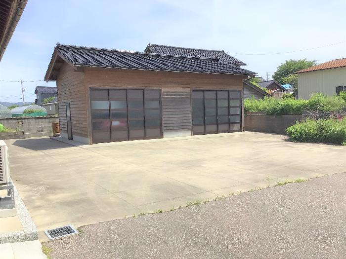 detached 住所： 〒 925-0074 酒井町