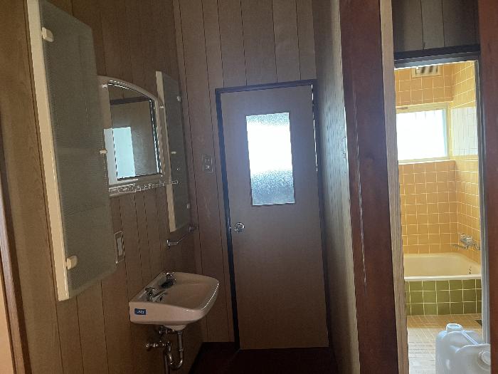 detached 住所： 〒 925-0005 滝町