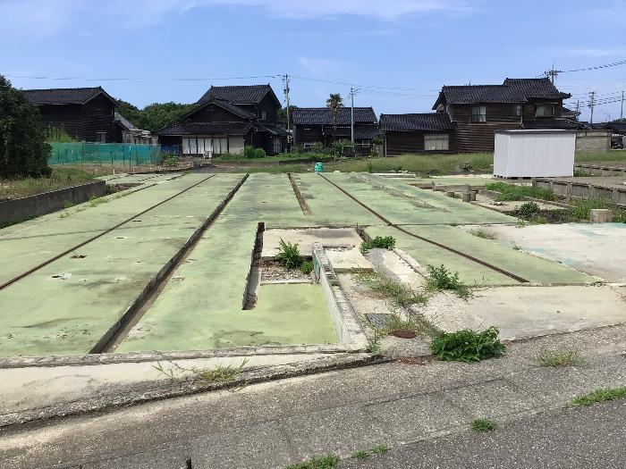  住所： 〒 925-0004 一ノ宮町