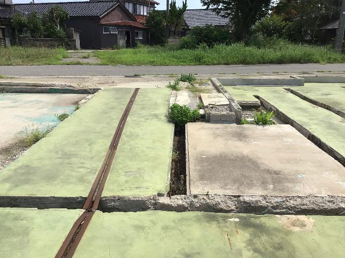  住所： 〒 925-0004 一ノ宮町