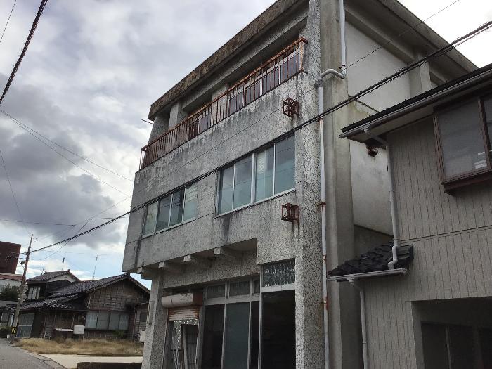 detached 住所： 〒 925-0034 旭町