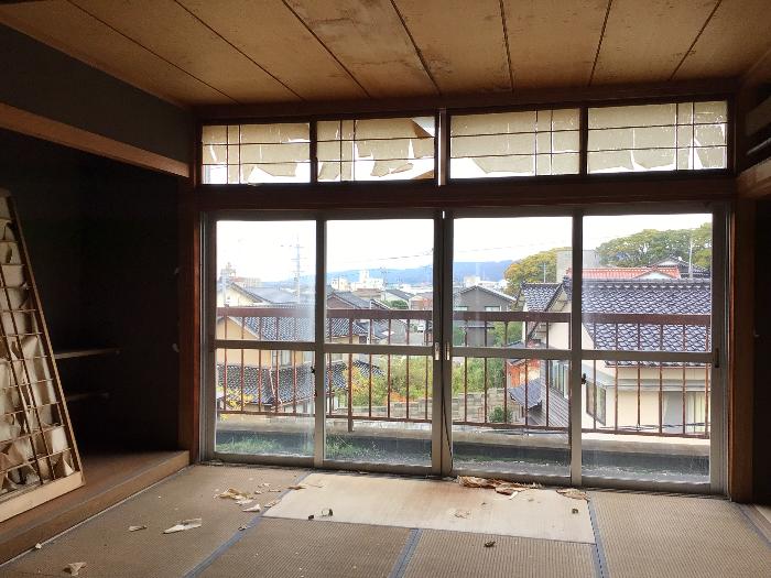 detached 住所： 〒 925-0034 旭町