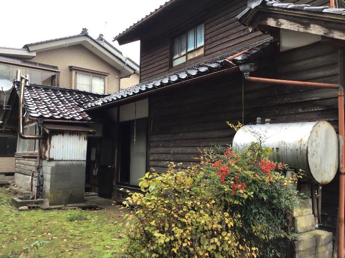 detached 住所： 〒 925-0044 新保町