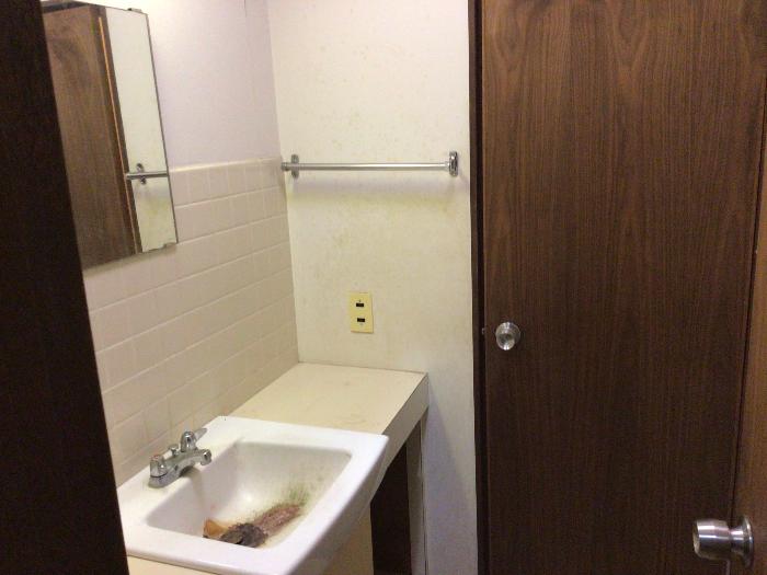 detached 住所： 〒 925-0033 川原町