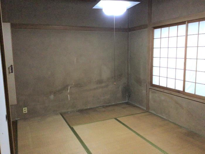 detached 住所： 〒 925-0033 川原町