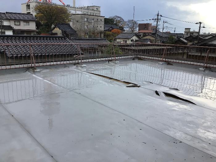 detached 住所： 〒 925-0033 川原町