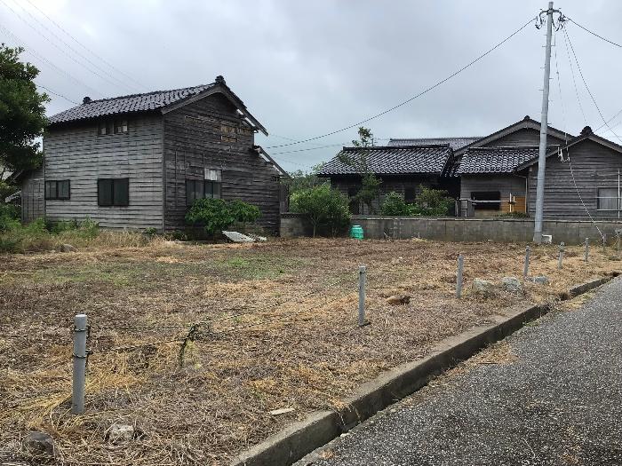 住所： 〒 925-0001 柴垣町