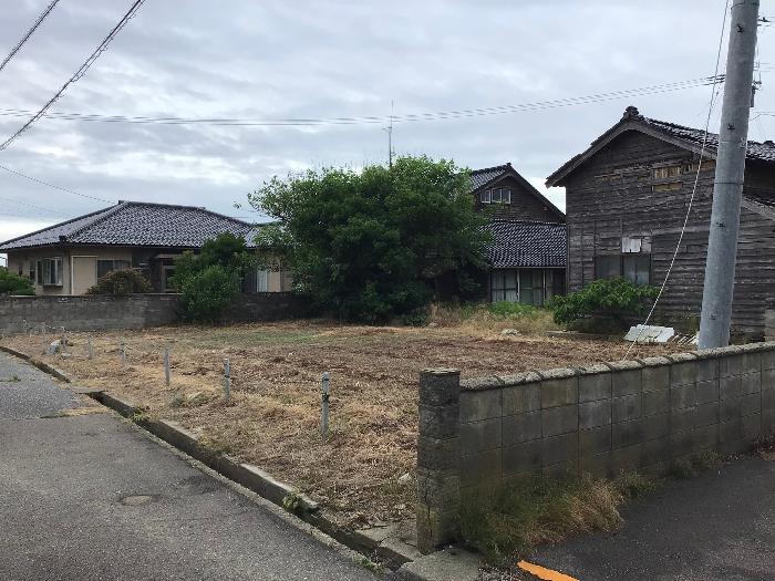  住所： 〒 925-0001 柴垣町